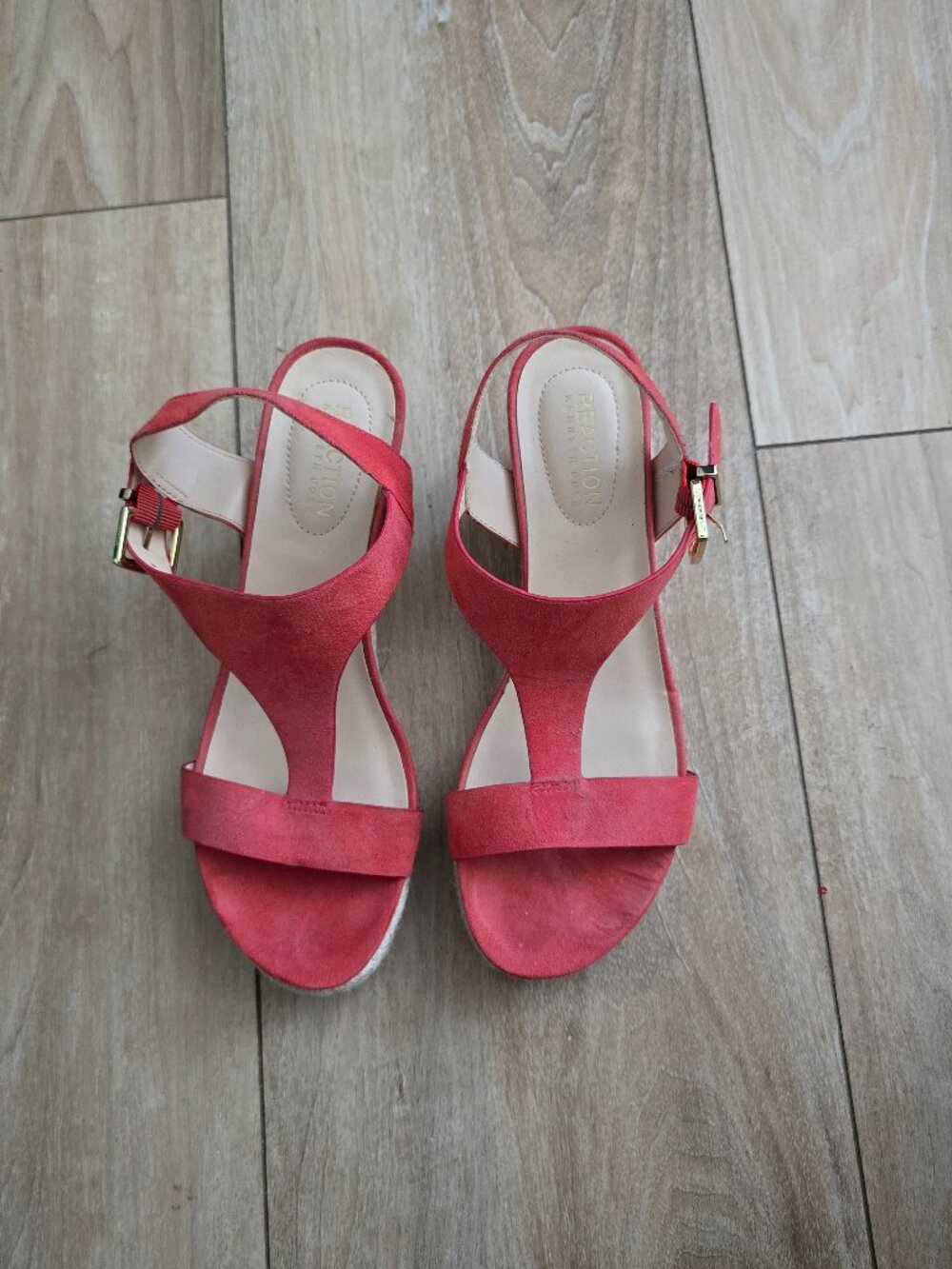 Kenneth Cole Reaction Women's Card Espadrille Wedge Spiced Coral Sandal size 8